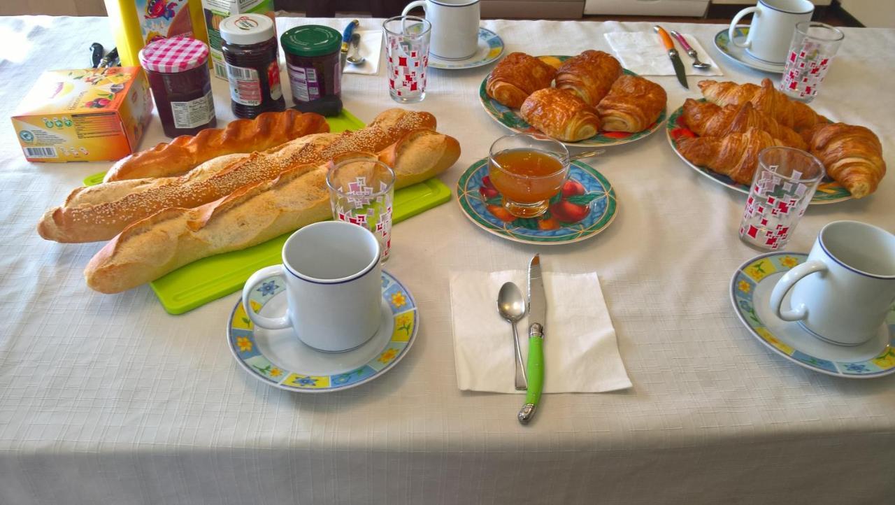 Saint-Jean-de-Cornies Chez Naomi Bed & Breakfast エクステリア 写真